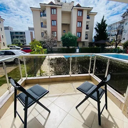 Apartamento Rezidans A Antalya
